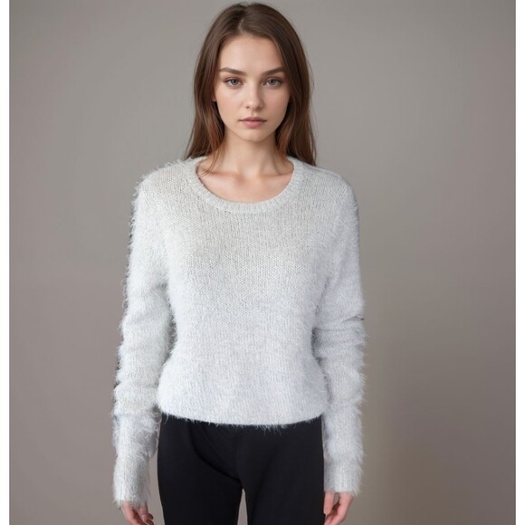 Abercrombie & Fitch Eyelash Sweater Women Sz M Cotton Blend Metallic Shaggy - Picture 1 of 10